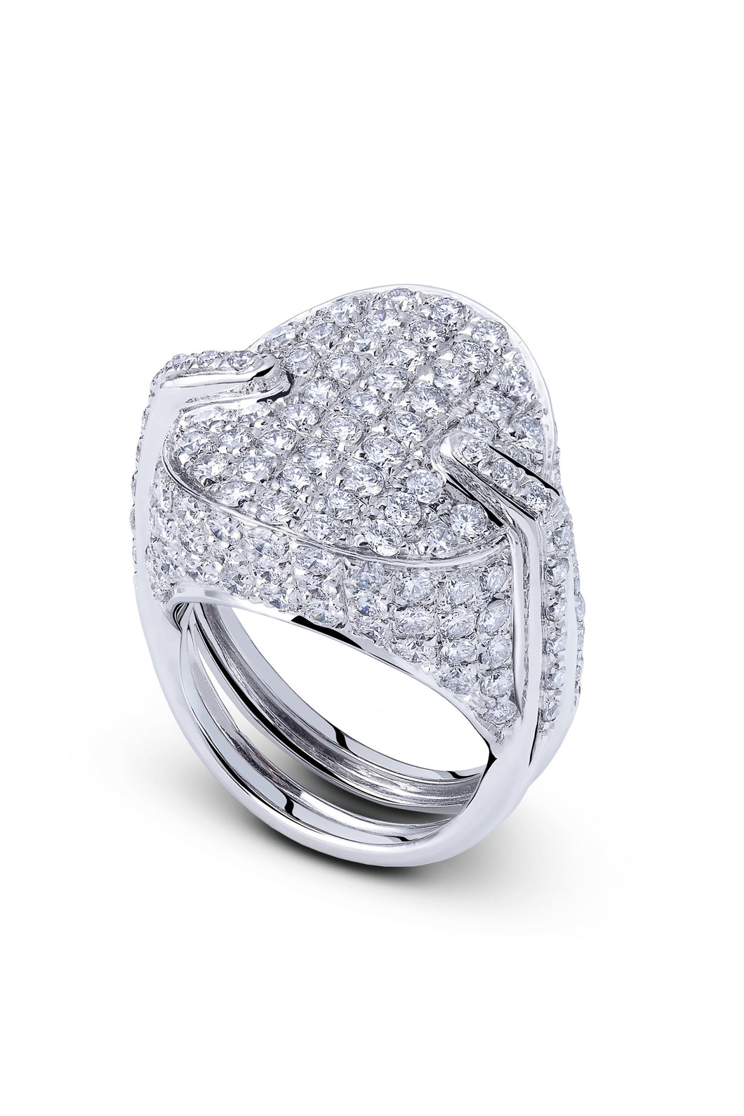 ELEGANCE · 18k White Gold Ring pavé-set with 153 Round Brilliant Cut Natural Diamonds.