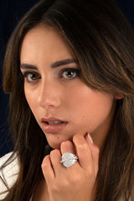 Load image into Gallery viewer, ELEGANCE · 18k White Gold Ring pavé-set with 153 Round Brilliant Cut Natural Diamonds.
